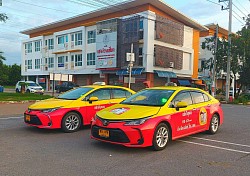แท็กชี่ TAXI THAILAND แท็กซี่มิเตอร์ Taxi Meter       เหมาแท็กซี่ Hire Taxi เรียกแท็กซี่ Taxi Calling Number       บริการแท็กซี่ 24ชม Taxi Service 24H         เบอร์โทรจองแท็กซี่ แท็กซี่ไปกรุงเทพ แท็กซี่ไปขอนแก่น