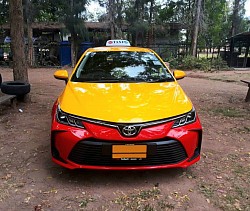 แท็กซี่สนามบินขอนแก่น Airport Taxi เรียกแท็กซี่สนามบินขอนแก่น ค่า เรียกแท็กซี่สนามบิน 20 บาท แท็กซี่รับส่งสนามบินขอนแก่น เบอร์โทรแท็กซี่สนามบินขอนแก่น เหมาแท็กซี่สนามบินขอนแก่น ไปต่างจังหวัด ศูนย์แท็กซี่สนามบินขอนแก่น จองแท็กซี่สนามบินล่วงหน้า Book Taxi